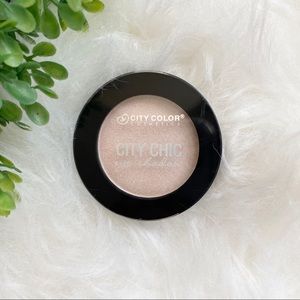 City chic eyeshadow